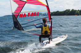 Na Fali- Szkółka Windsurfingu
